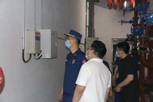 緊繃安全弦 織密防護(hù)網(wǎng)丨臺(tái)州消防組織對(duì)人員密集場(chǎng)所開(kāi)展消防安全檢查